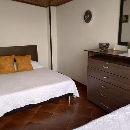 Habitaciones C&S Bogotá Zewnętrze zdjęcie